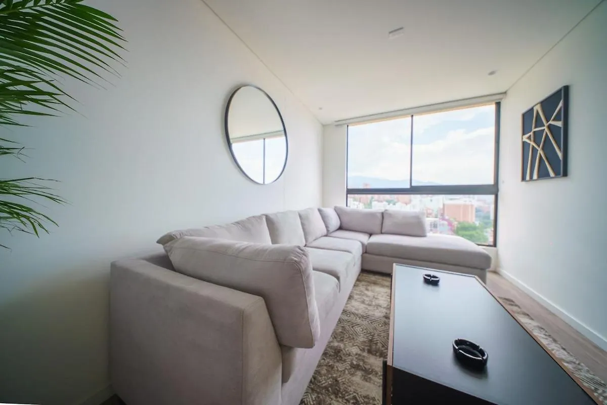 Luxury 2 Bedroom Highrise Apt 5 Min From Provenza Medellín Daire