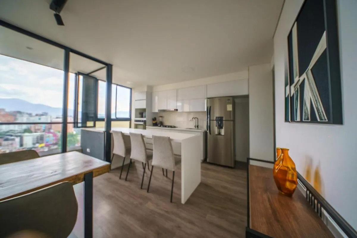 Luxury 2 Bedroom Highrise Apt 5 Min From Provenza 메딜린 콜롬비아